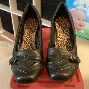 Black heels